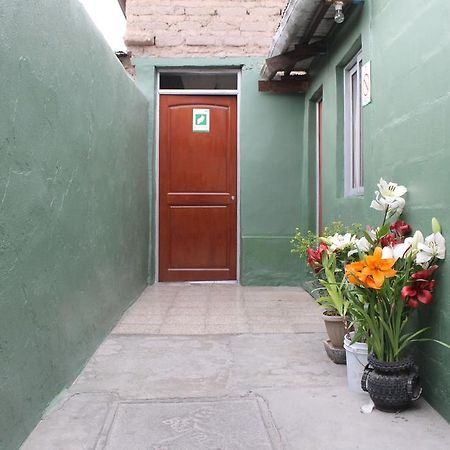 Hostal Cali Putre Bagian luar foto