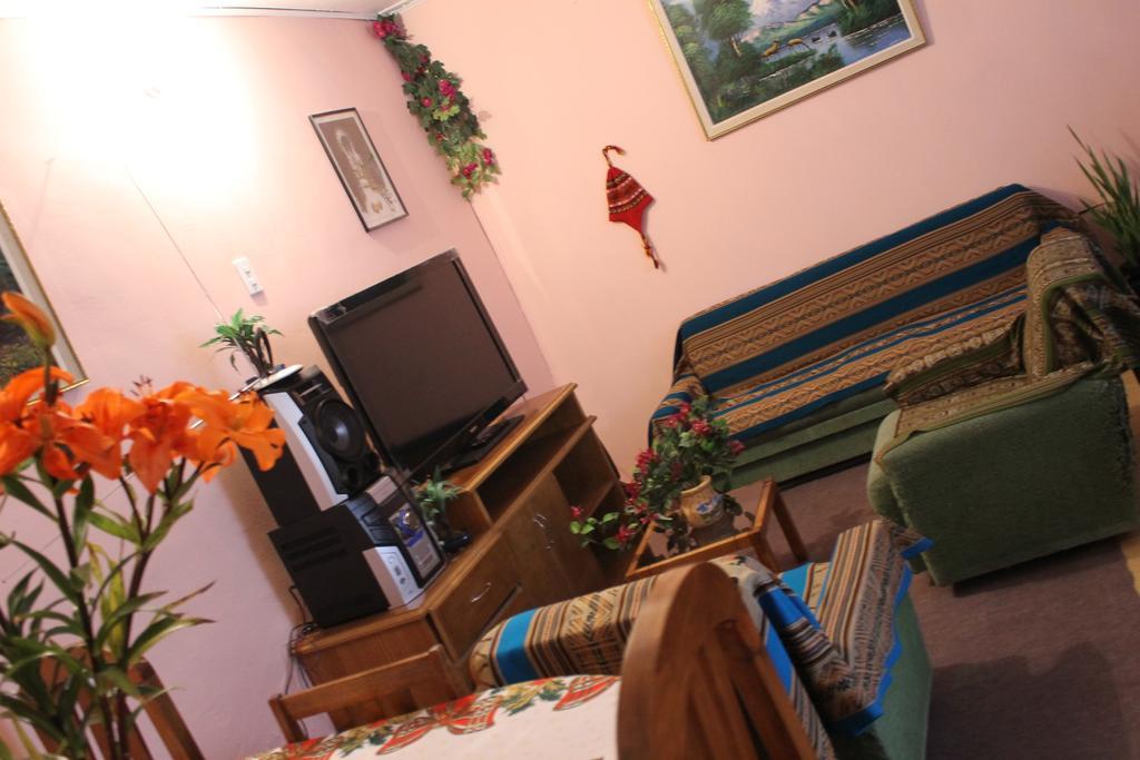 Hostal Cali Putre Bagian luar foto