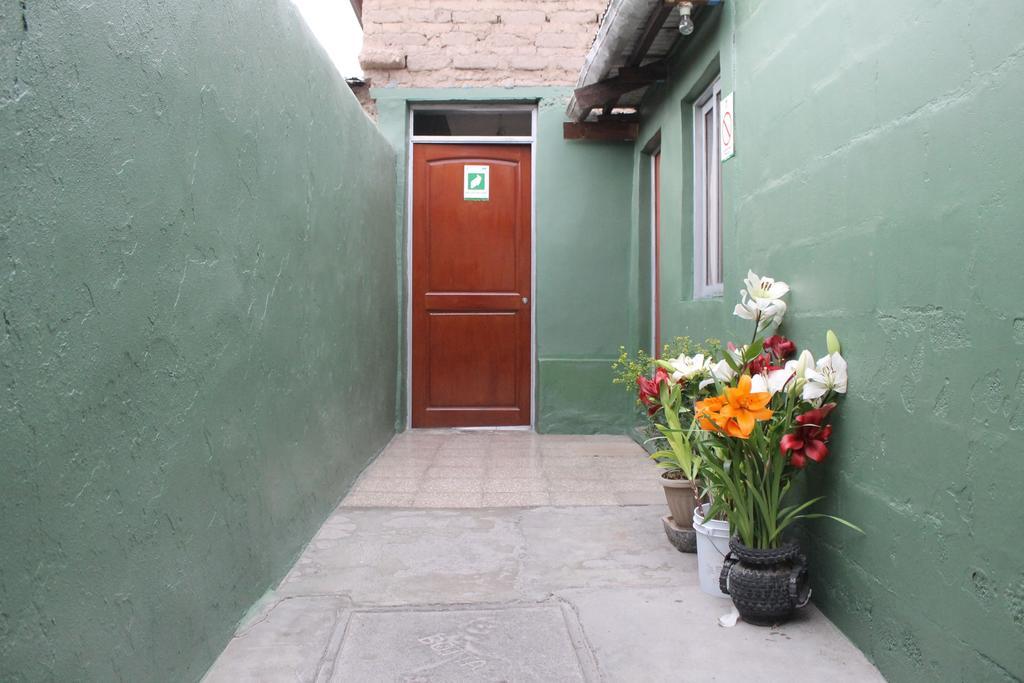 Hostal Cali Putre Bagian luar foto