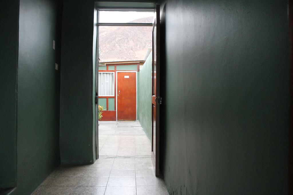 Hostal Cali Putre Bagian luar foto